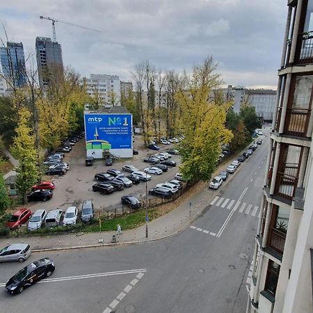Apartament Twarda Daire Varşova Dış mekan fotoğraf