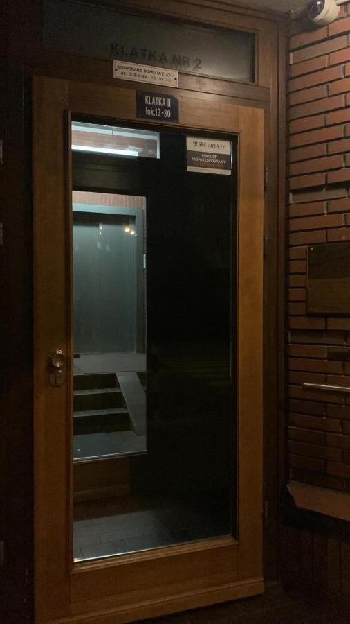 Apartament Twarda Daire Varşova Dış mekan fotoğraf