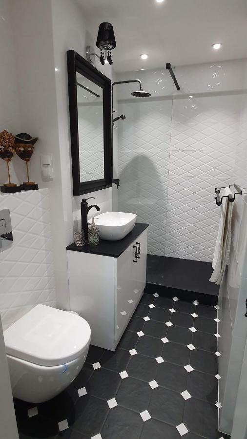 Apartament Twarda Daire Varşova Dış mekan fotoğraf