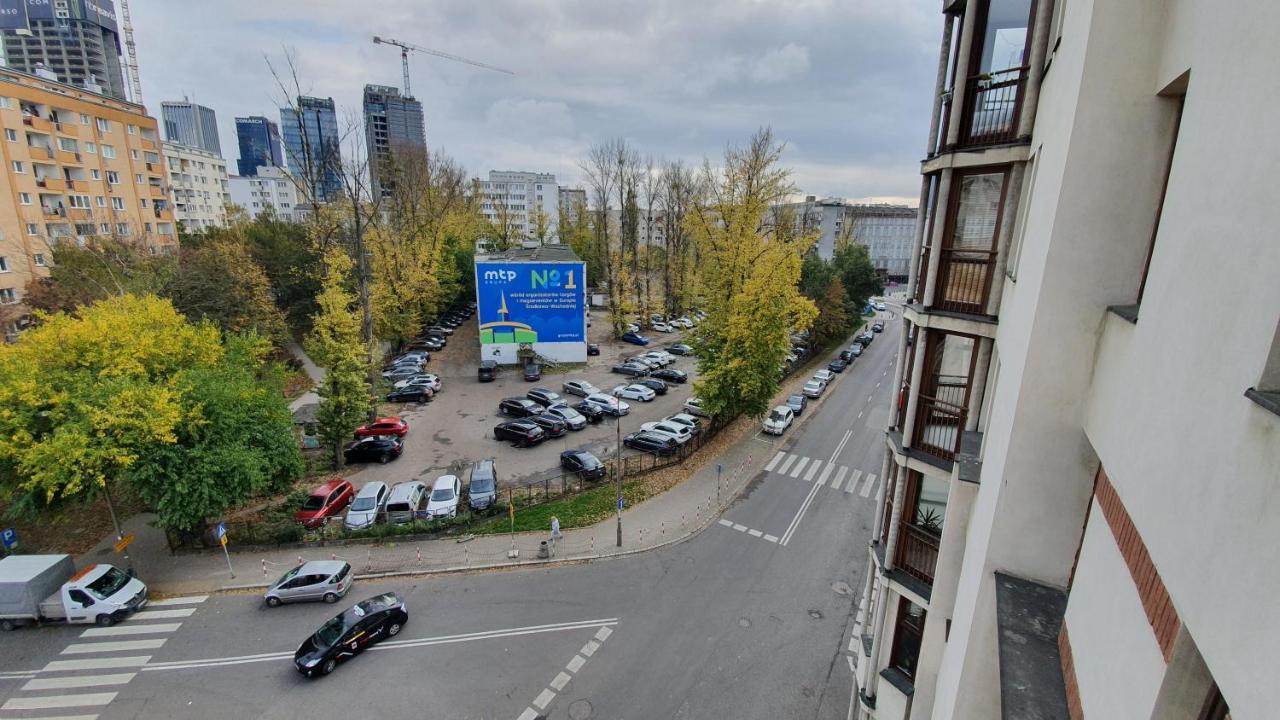 Apartament Twarda Daire Varşova Dış mekan fotoğraf